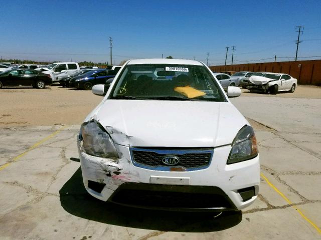 KNADH4A32A6596623 - 2010 KIA RIO LX WHITE photo 9