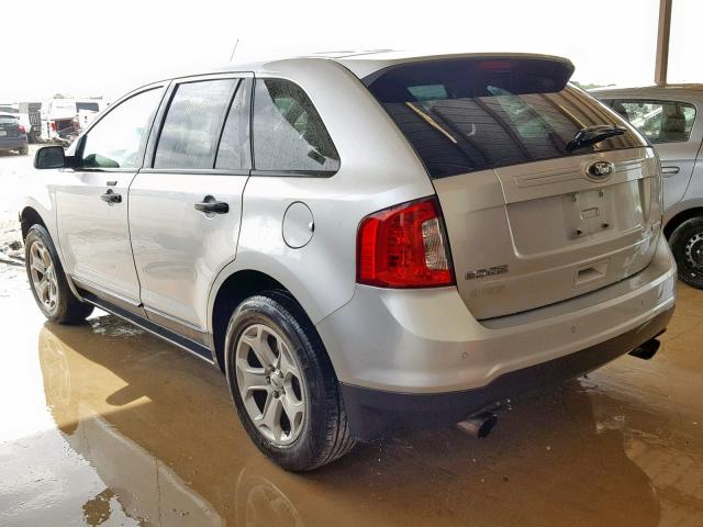 2FMDK3G97DBA75439 - 2013 FORD EDGE SE SILVER photo 3