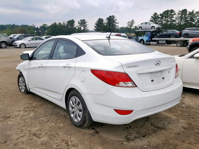 KMHCT4AE8GU025734 - 2016 HYUNDAI ACCENT SE WHITE photo 3