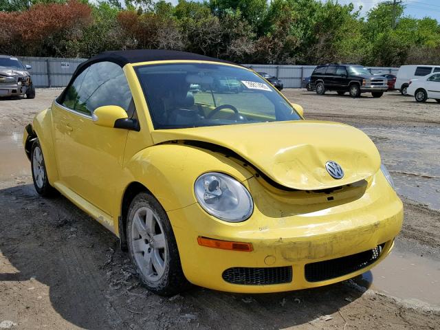 3VWPF31YX7M402678 - 2007 VOLKSWAGEN NEW BEETLE أصفر صورة 1