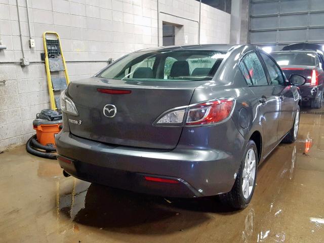 JM1BL1VF3B1383447 - 2011 MAZDA 3 I GRAY photo 4