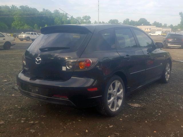 JM1BK343451322666 - 2005 MAZDA 3 HATCHBAC BLACK photo 4