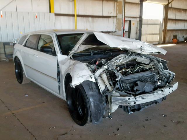 2D4FV47T97H643426 - 2007 DODGE MAGNUM SE WHITE photo 1