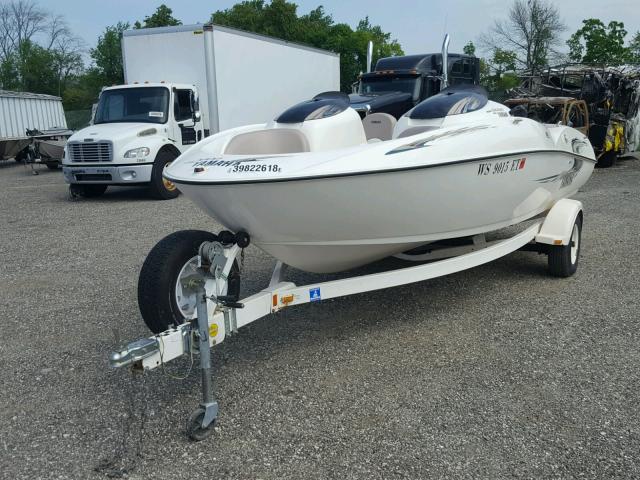 YAMCG133K900 - 2000 YAMAHA BOAT WHITE photo 2