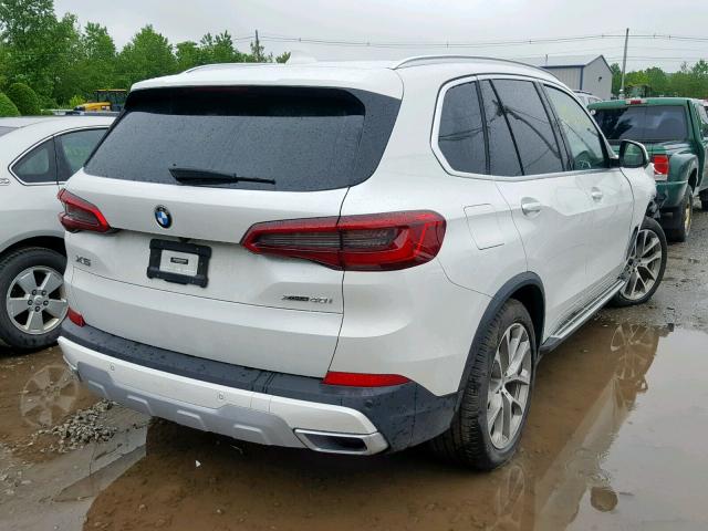5UXCR6C54KLK99828 - 2019 BMW X5 XDRIVE4 WHITE photo 4