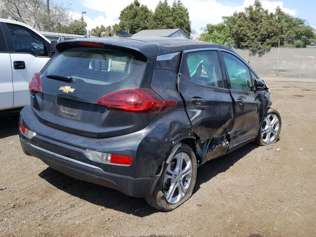 1G1FW6S01H4130634 - 2017 CHEVROLET BOLT EV LT GRAY photo 4