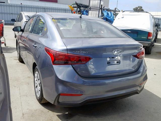 3KPC24A35KE084348 - 2019 HYUNDAI ACCENT SE GRAY photo 3