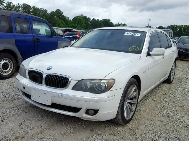 WBAHN83507DT69841 - 2007 BMW 750 WHITE photo 2