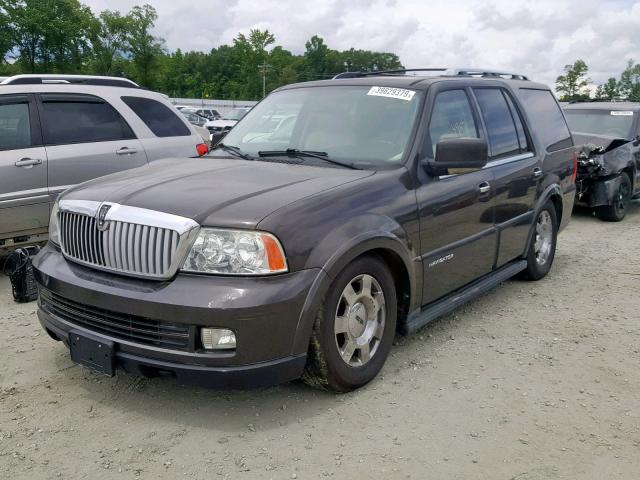 5LMFU285X6LJ00195 - 2006 LINCOLN NAVIGATOR 石墨色 照片 2