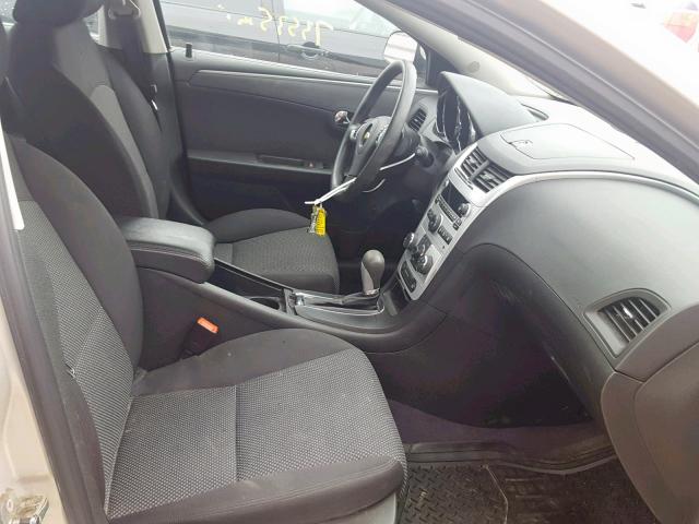 1G1ZC5EB7AF258349 - 2010 CHEVROLET MALIBU 1LT 金色 照片 5