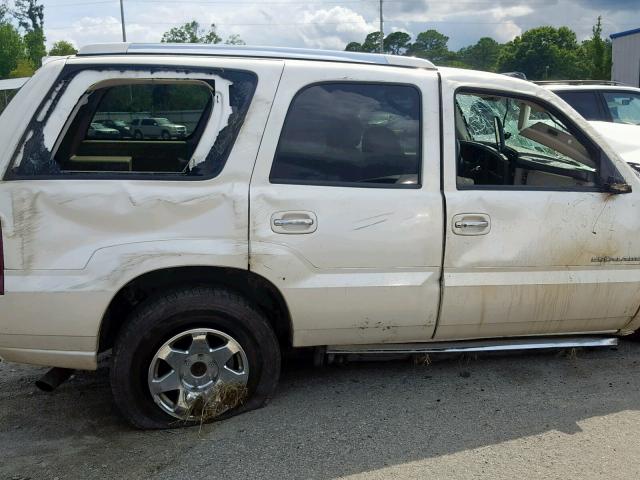 1GYEC63N45R219953 - 2005 CADILLAC ESCALADE L WHITE photo 10