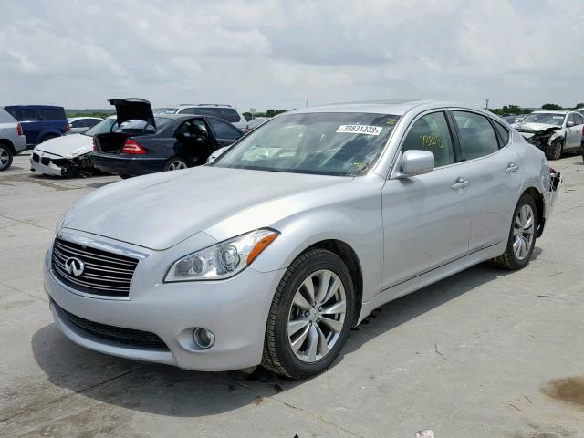 JN1BY1APXDM510439 - 2013 INFINITI M37 SILVER photo 2