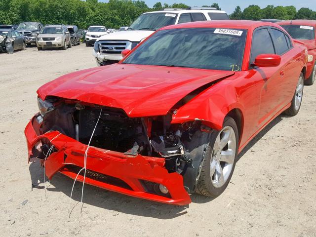 2C3CDXHG3EH199385 - 2014 DODGE CHARGER SX RED photo 2