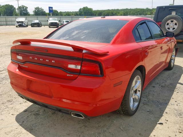 2C3CDXHG3EH199385 - 2014 DODGE CHARGER SX RED photo 4