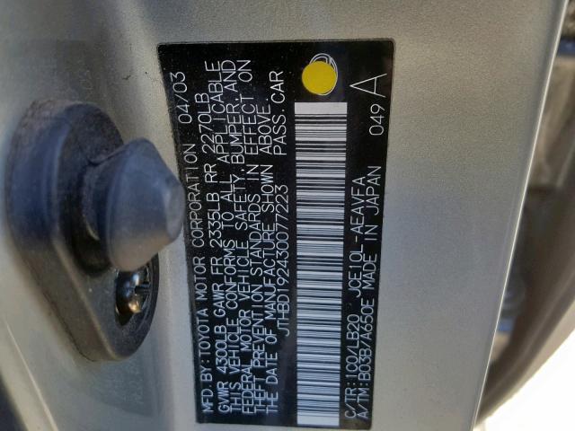 JTHBD192430077223 - 2003 LEXUS IS 300 SILVER photo 10