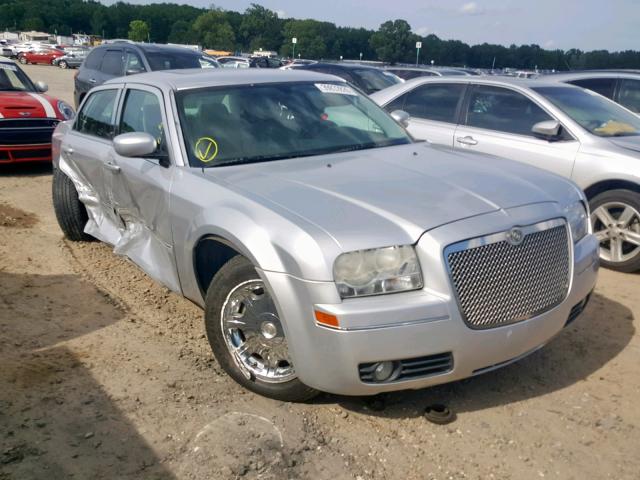 2C3KA53GX6H103544 - 2006 CHRYSLER 300 TOURIN SILVER photo 1