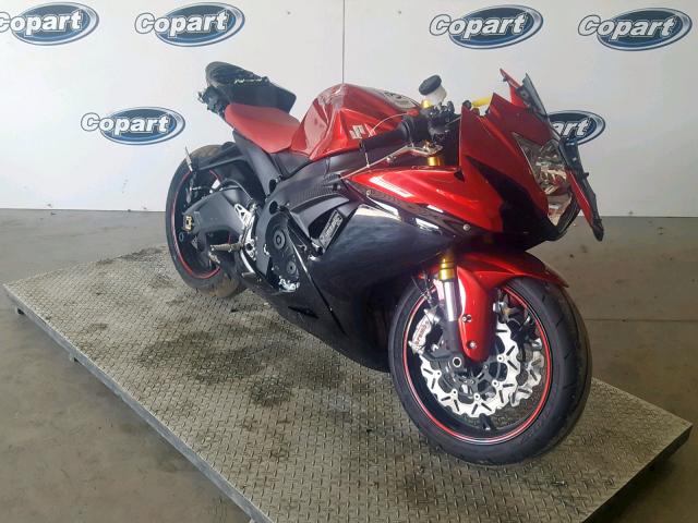 JS1GR7MA7E2101977 - 2014 SUZUKI GSX-R750 RED photo 1