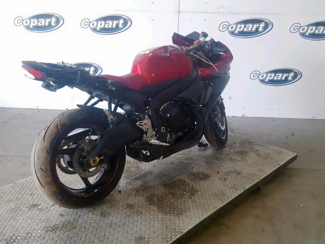 JS1GR7MA7E2101977 - 2014 SUZUKI GSX-R750 RED photo 4