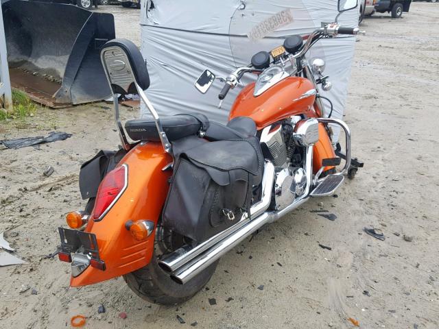 1HFSC520X3A000960 - 2003 HONDA VT1300 S ORANGE photo 4