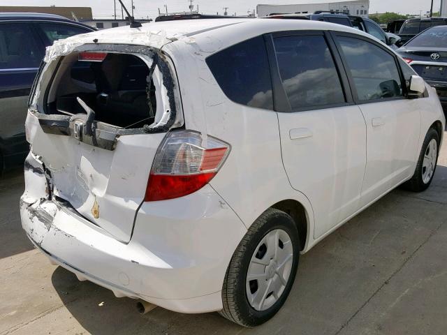 JHMGE8G34DC049400 - 2013 HONDA FIT WHITE photo 4