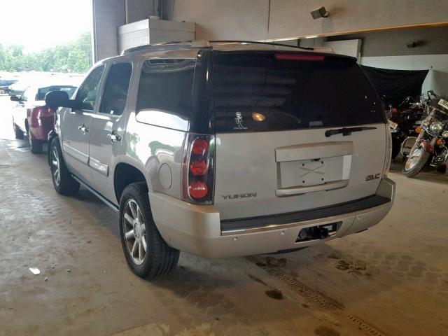 1GKFK63867J392080 - 2007 GMC YUKON DENA SILVER photo 3