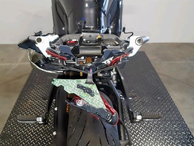 JKAEXEE18GDA21971 - 2016 KAWASAKI EX650 E GRAY photo 12