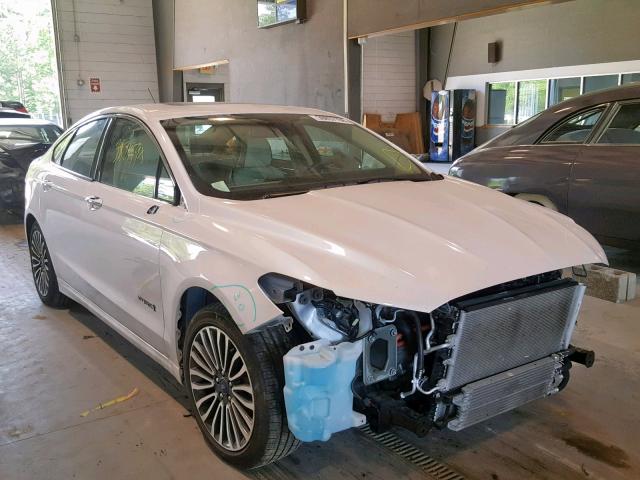 3FA6P0RU0HR338978 - 2017 FORD FUSION TIT WHITE photo 1