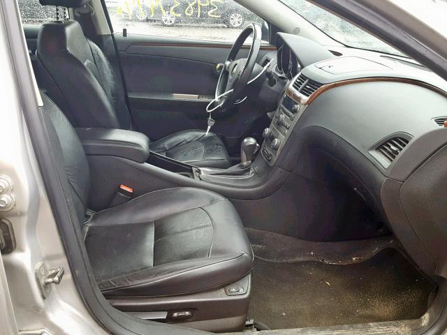 1G1ZG5E70CF277084 - 2012 CHEVROLET MALIBU LTZ ვერცხლისფერი ფოტო 5