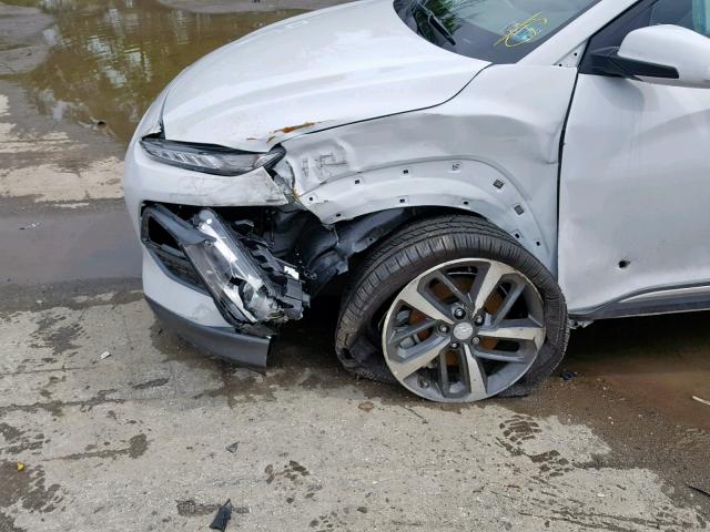 KM8K3CA5XKU224363 - 2019 HYUNDAI KONA LIMIT WHITE photo 9