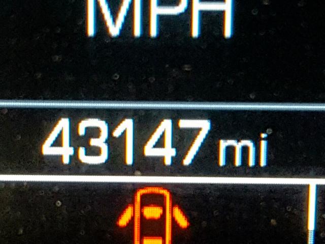 1GCGSCEN7H1219154 - 2017 CHEVROLET COLORADO L WHITE photo 8