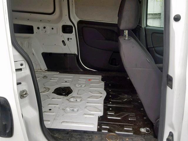 ZFBERFAT8F6A89903 - 2015 RAM PROMASTER 白色 照片 6