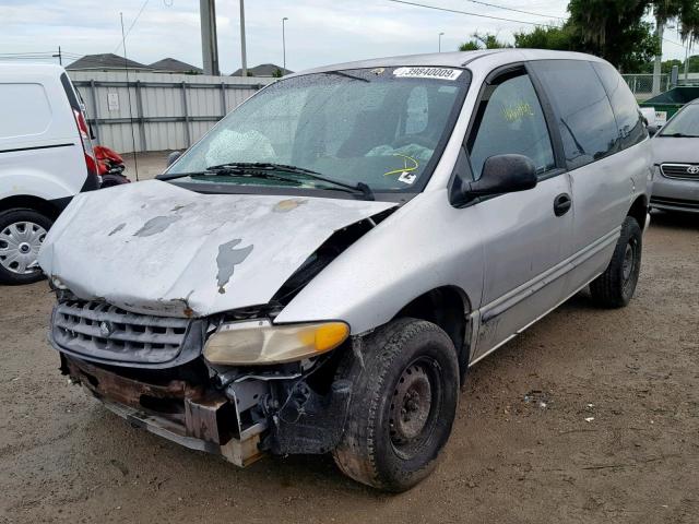 2P4FP25BXYR571150 - 2000 PLYMOUTH VOYAGER SILVER photo 2