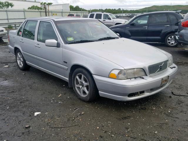 YV1LS5644W1439181 - 1998 VOLVO S70 GLT SILVER photo 1