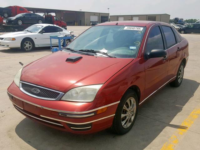 1FAFP34N95W225475 - 2005 FORD FOCUS ZX4 RED photo 2