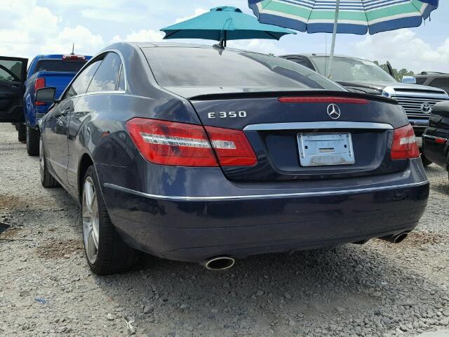 WDDKJ5KB8CF134022 - 2012 MERCEDES-BENZ E 350 BLUE photo 3