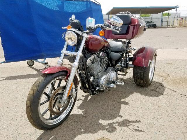 1HD4CR212FC427057 - 2015 HARLEY-DAVIDSON XL883 SUPE BURGUNDY photo 2