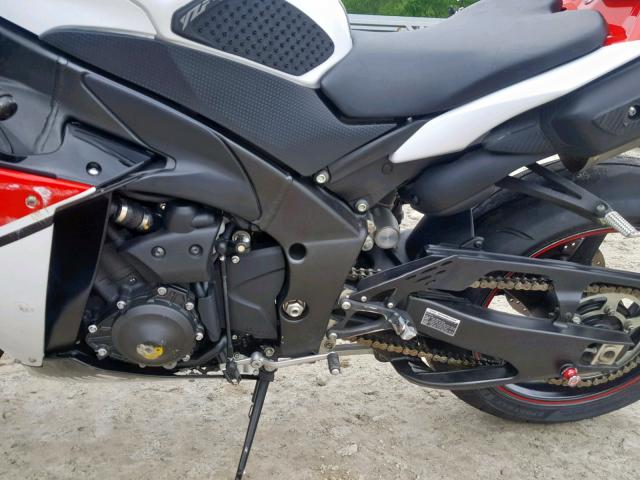 JYARN23E9CA012122 - 2012 YAMAHA YZFR1 TWO TONE photo 7