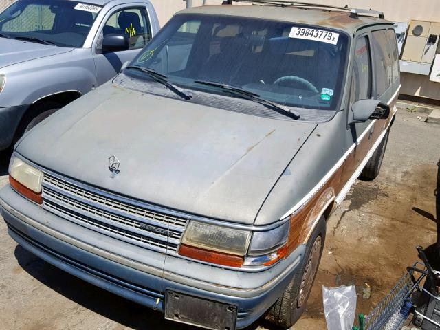 2P4GH55R2MR233445 - 1991 PLYMOUTH VOYAGER LE GRAY photo 2