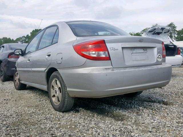 KNADC125936247295 - 2003 KIA RIO SILVER photo 3