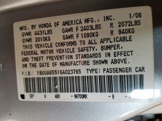 19UUA65516A023765 - 2006 ACURA 3.2TL SILVER photo 10