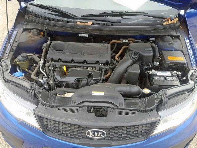 KNAFU6A23C5598946 - 2012 KIA FORTE EX BLUE photo 7