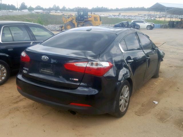 KNAFX4A84F5265675 - 2015 KIA FORTE EX BLACK photo 4