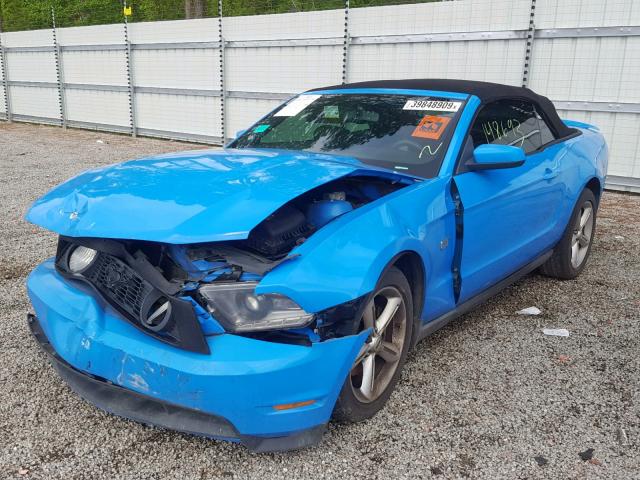 1ZVBP8FH1A5120634 - 2010 FORD MUSTANG GT BLUE photo 2