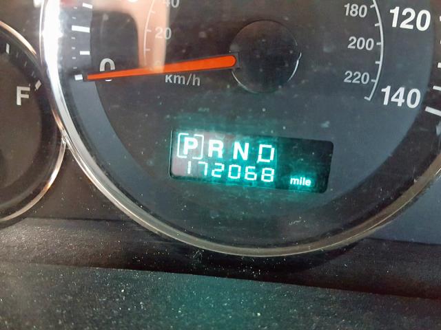 1J8HG48K26C207260 - 2006 JEEP COMMANDER MAROON photo 8