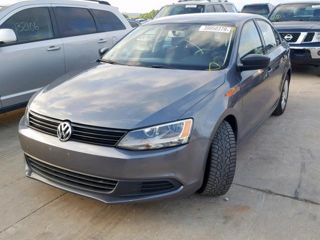 3VW3L7AJ2EM442557 - 2014 VOLKSWAGEN JETTA TDI GRAY photo 2