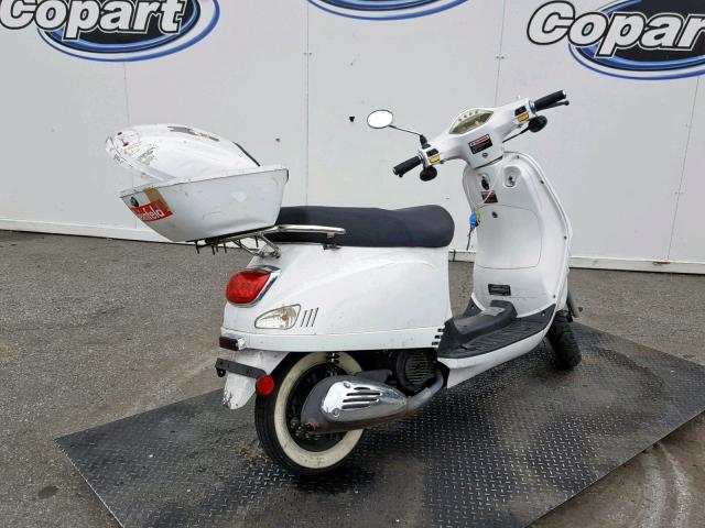 L5YTCKPA7G1156418 - 2016 ZNEN SCOOTER WHITE photo 4