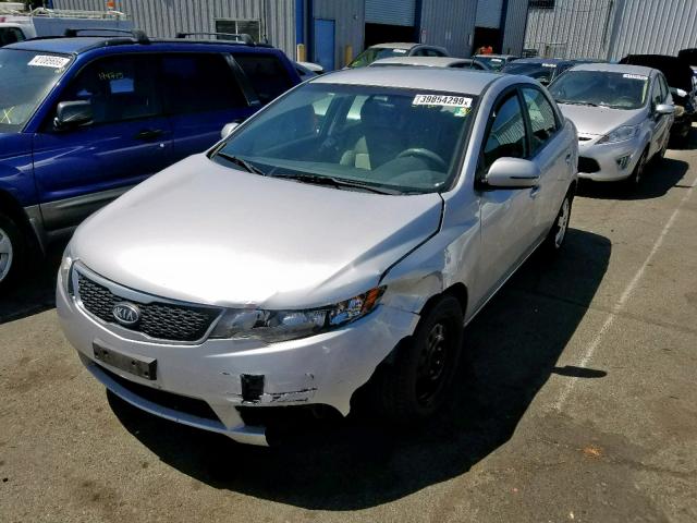 KNAFU4A22C5630550 - 2012 KIA FORTE EX SILVER photo 2