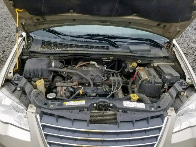2A8HR54P58R148653 - 2008 CHRYSLER TOWN & COU 棕色 照片 7