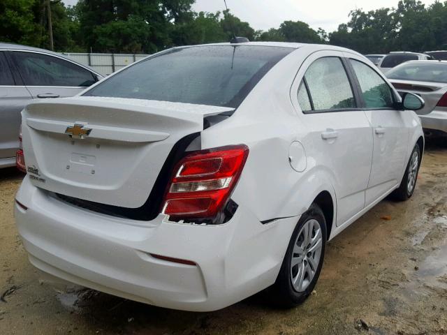1G1JB5SH9H4125901 - 2017 CHEVROLET SONIC LS WHITE photo 4