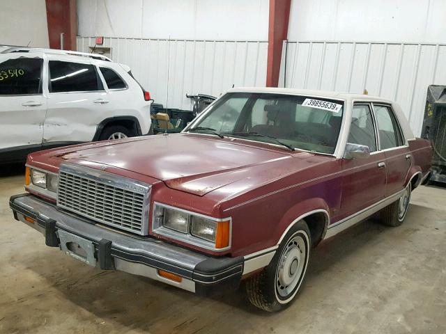 1FABP27BXBG101909 - 1981 FORD GRANADA RED photo 2